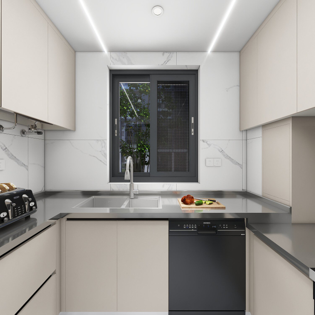 High-end kabinet met een gouden glazen deur